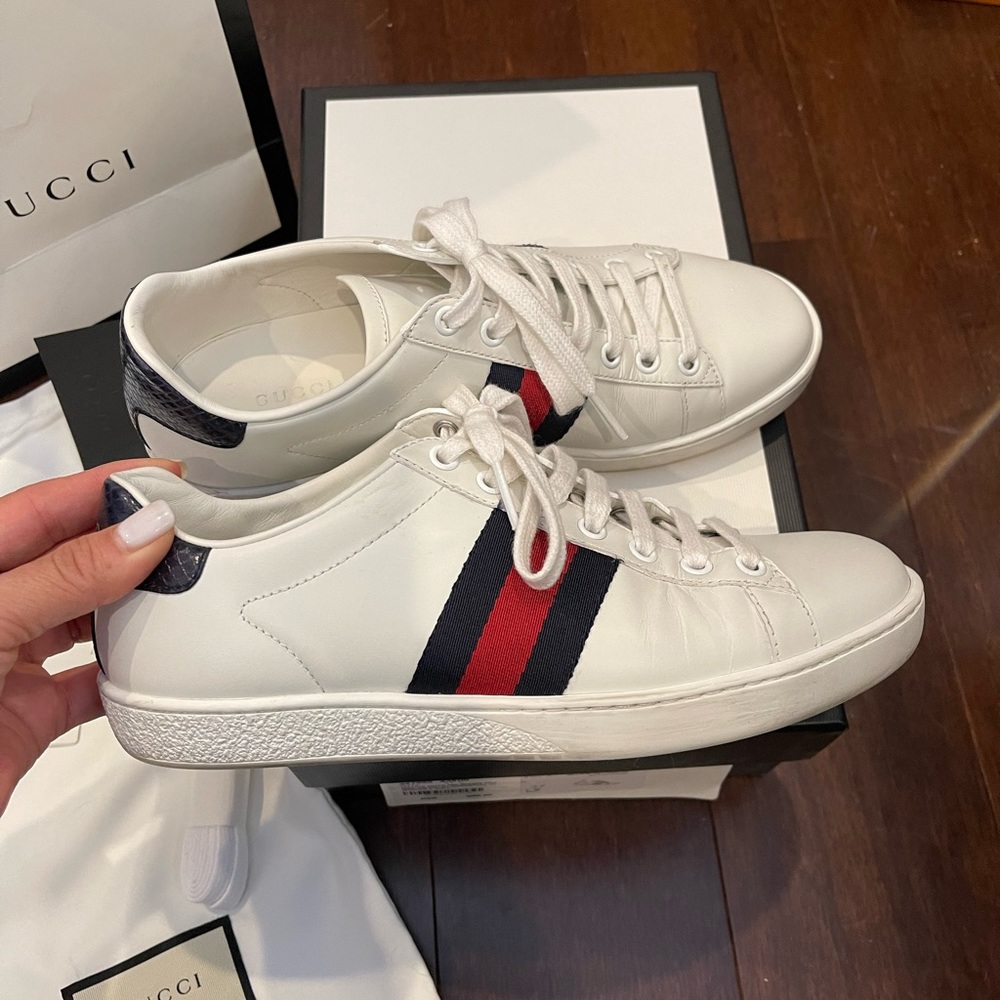❌SOLD❌Gucci Ace Leather Sneaker - Picture 4 of 7